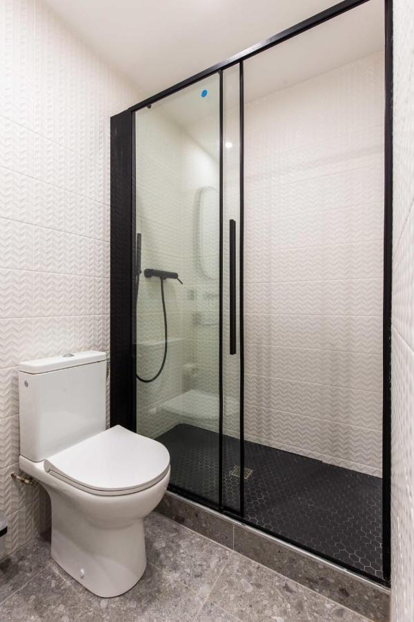 Apartment Cosy Studio - Parc Des Expositions Tour Eiffel 7 *
